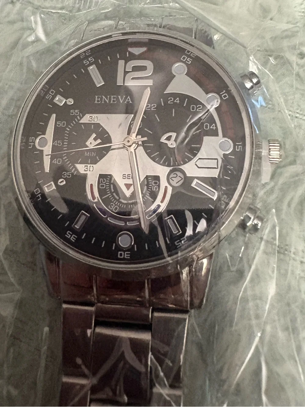 NEW- classic masculine Men's Silver Stainless Steel Watch - Black triple Dial
